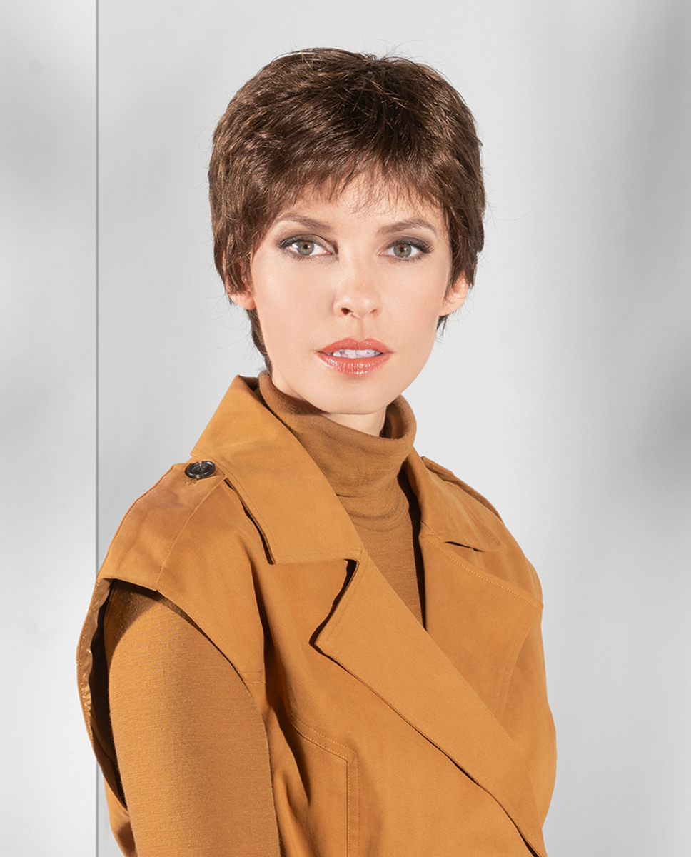 Institut-capillaire-lorient-perruque-cheveux-bruns-courts